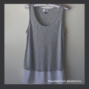 ⭐BOGO SALE⭐ Old Navy Women’s Chiffon Hem Sweater Tank - Med